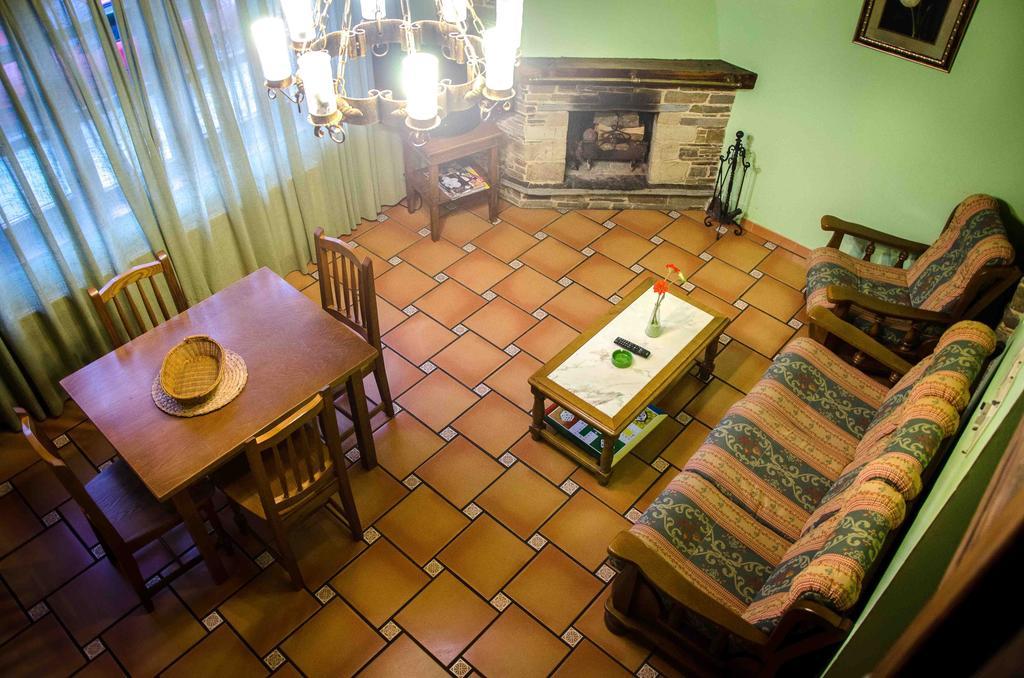 Casas Rurales Taramundi Verde Стая снимка